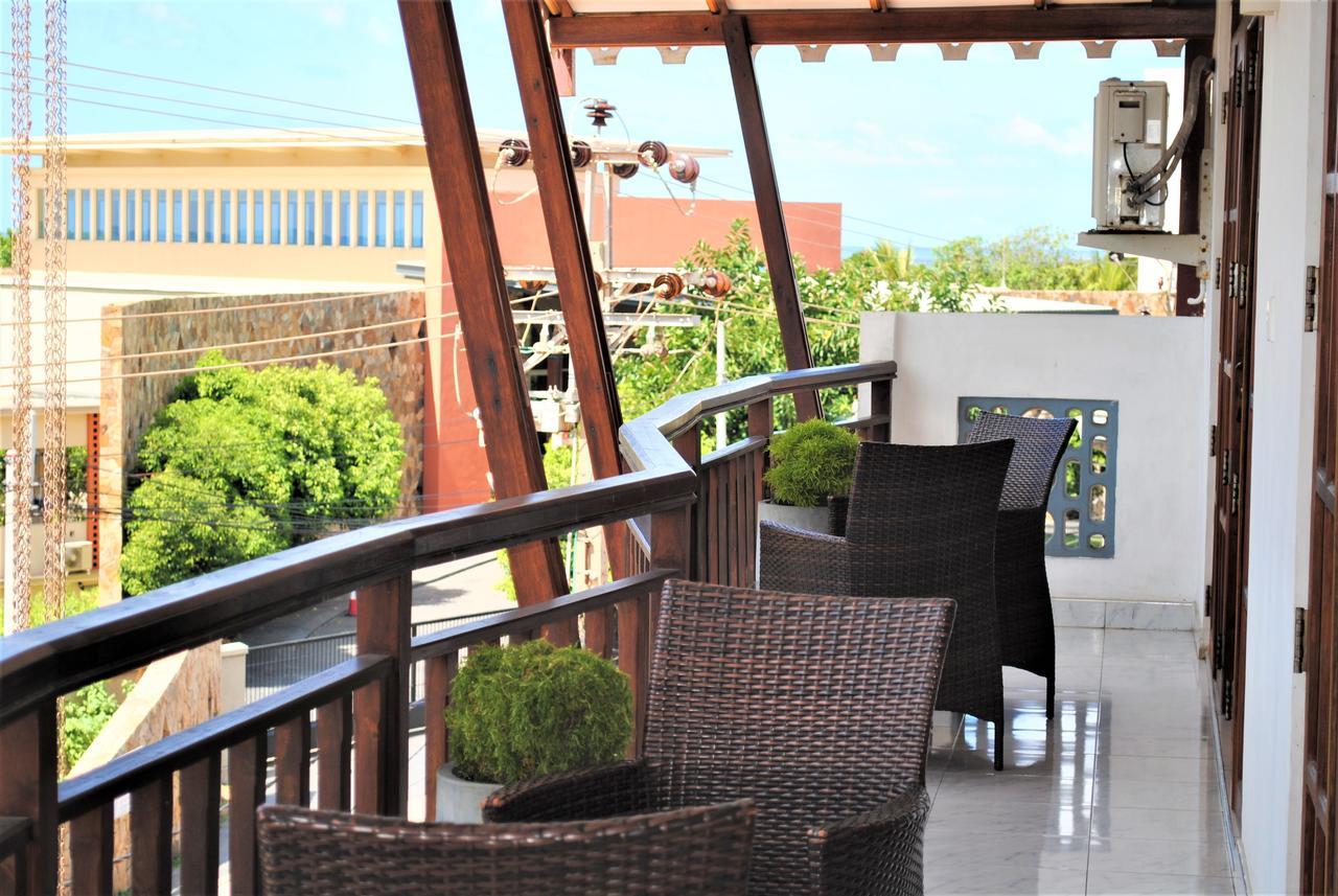 Prego Suites Ettukala Esterno foto