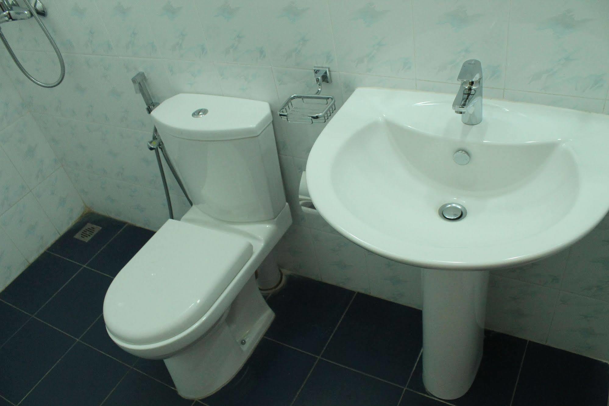 Prego Suites Ettukala Esterno foto