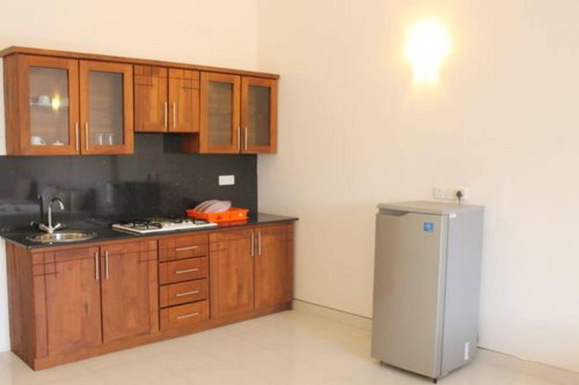 Prego Suites Ettukala Esterno foto
